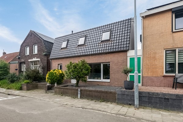 Verkocht onder voorbehoud: Langestraat 36, 4542 AG Hoek